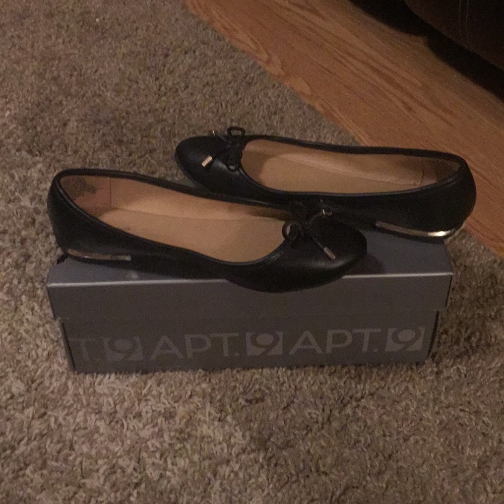 Black flats